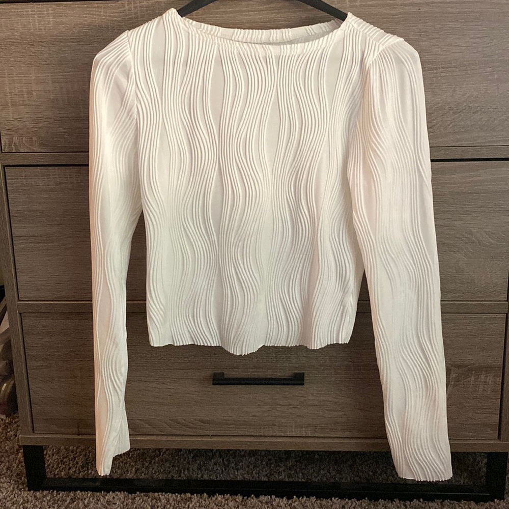 Long Sleeve Textured Crew Neck Shirt